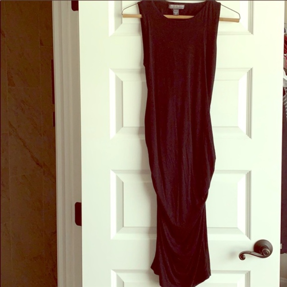 A Pea in the pod black dress xs